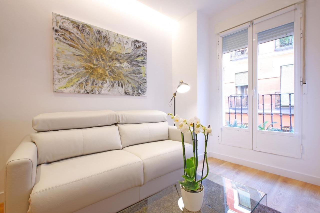 Апартаменты Tirso Boutique Мадрид Экстерьер фото